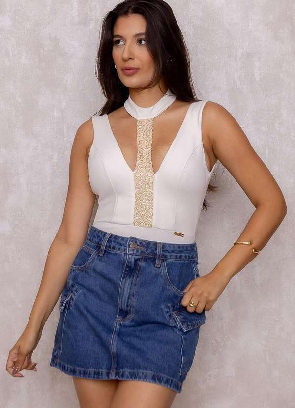 Limone - Body Limone Gola Alta Detalhe Pedra Frente Branco
