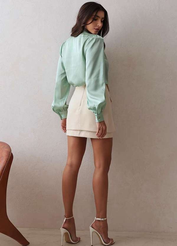 Dot Clothing - Camisa Dot Clothing Acetinada com Gola Verde 5