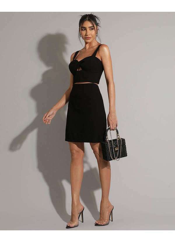 Miss Misses - Conjunto Miss Misses Cropped Transpassado e Saia Preto Preto