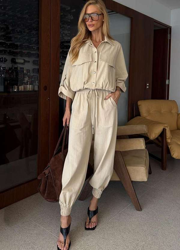 Dot Clothing - Conjunto Dot Clothing Liz Blusa e Calca Jogger Bege