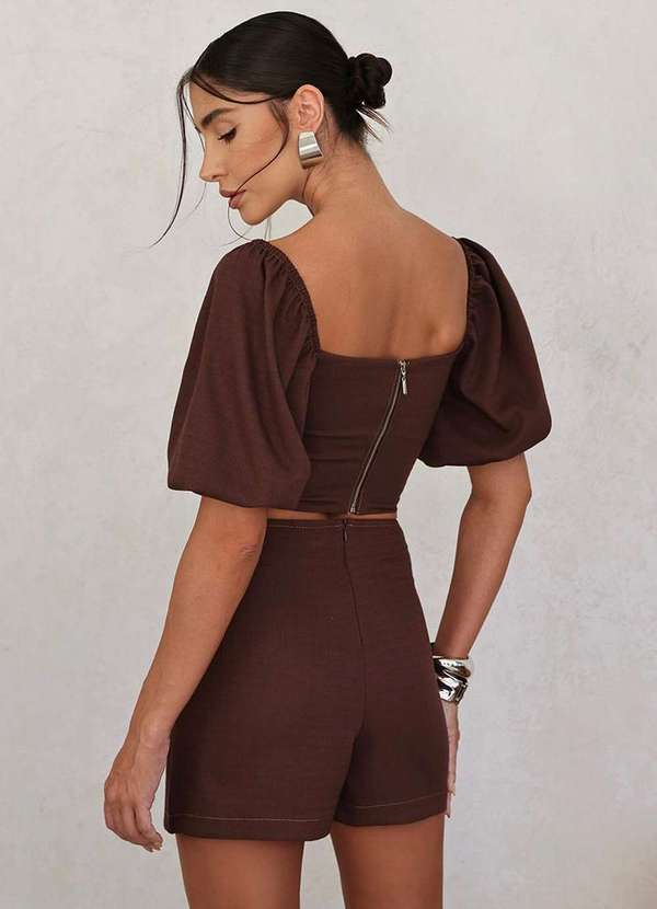 Dot Clothing - Conjunto Sonia Dot Clothing Cropped e Shorts Saia Marrom 2