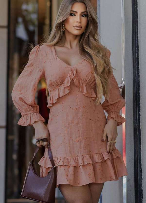 Miss Misses - Vestido Dandara Bordado Manga 3/4 C/Babado Marrom