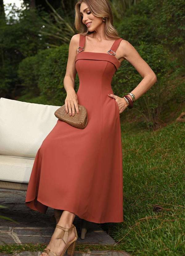 Miss Misses - Vestido Gisele com Detalhe Passante Metal Marrom 5