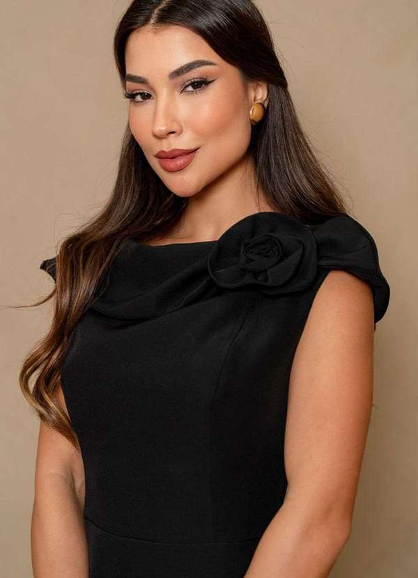 Miss Misses - Vestido Hilda C/Detalhe Flor na Gola Preto 6