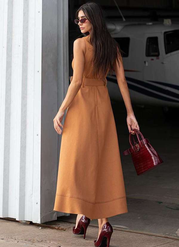 Dot Clothing - Vestido Midi Dot Clothing Mullet com Cinto Bege 2