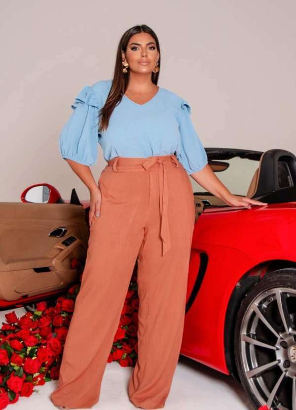 Predilects Plus - Calca Feminina Plus Size Pantalona Faixa em Linho Bege