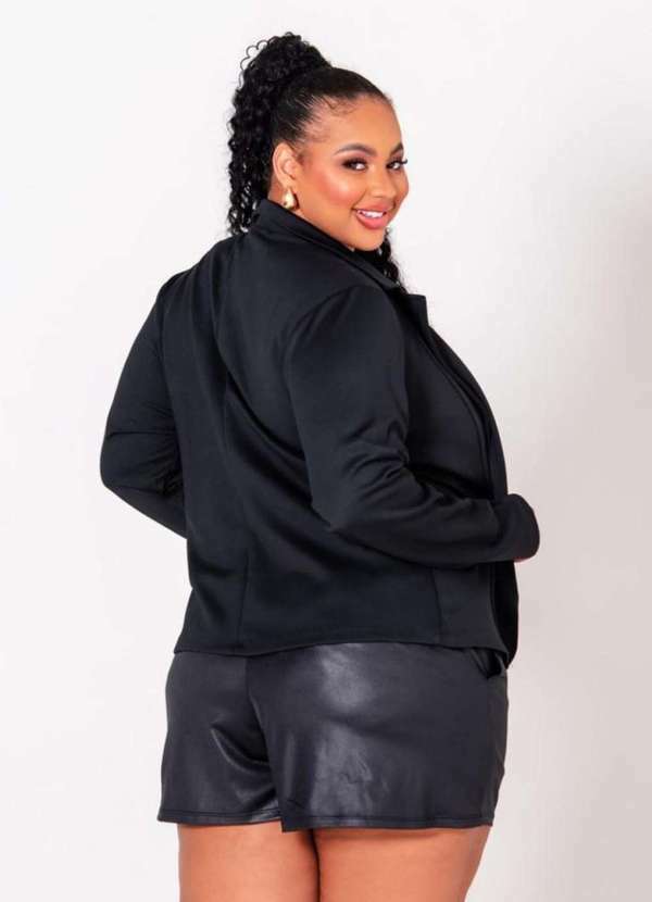 Predilects Plus - Blazer Feminino Plus Size Ponto Roma Preto