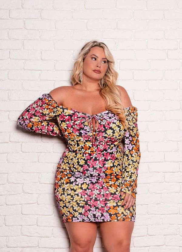 Conjunto Plus Size Floral Com Saia E Cropped Preto Ana Maya Curves