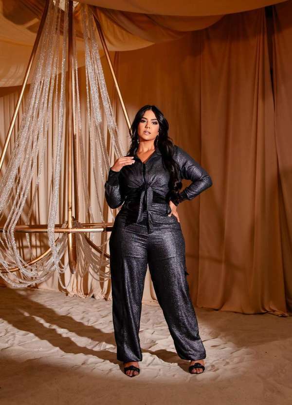 Ana Maya Curves - Conjunto Plus Size Brilho Cropped, Regata e Calca Preto