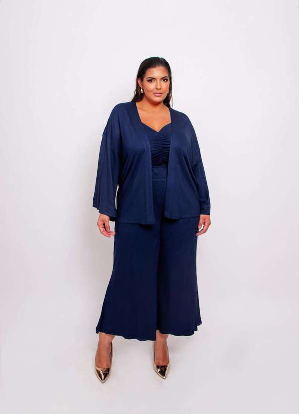 Ana Maya Curves - Conjunto Plus Size Calca Pantalona, Top e Kimono Azul 4