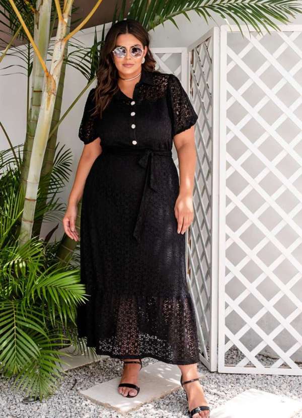 Predilects Plus - Vestido Plus Size Renda com Meia Vista Preto