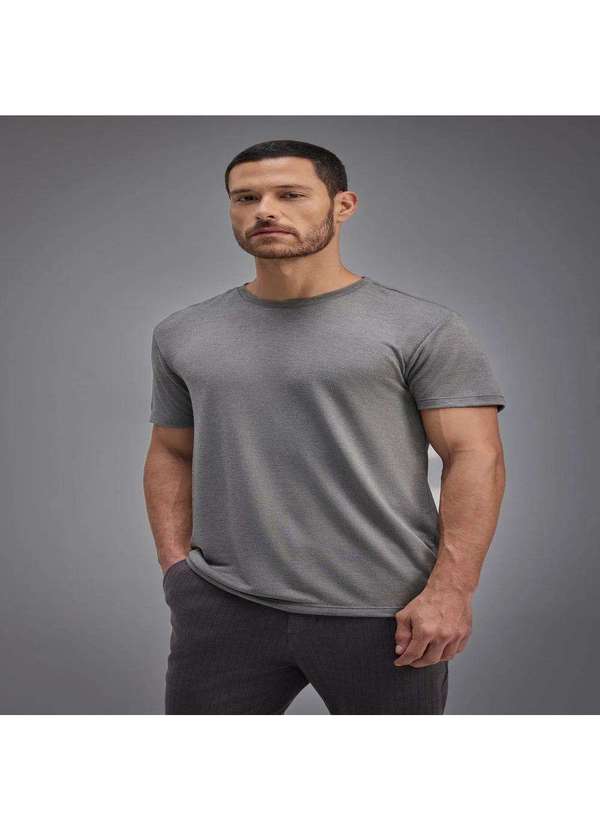 Reserva - Camiseta Regular Binado Montreal Reserva Cinza Lua 2