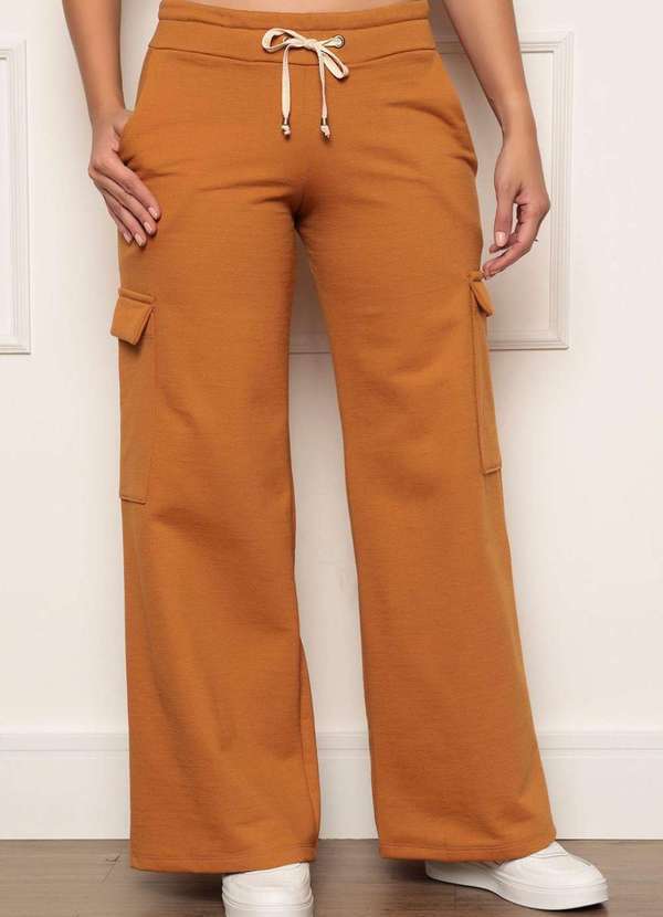 We Happy - Calca Pantalona Moletom Feminina Bolso Cargo Caqui Marrom