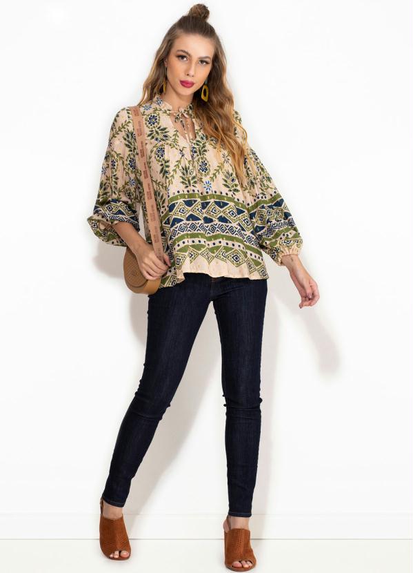 Farm - Bata de Viscose Abacaxinho Bege 3