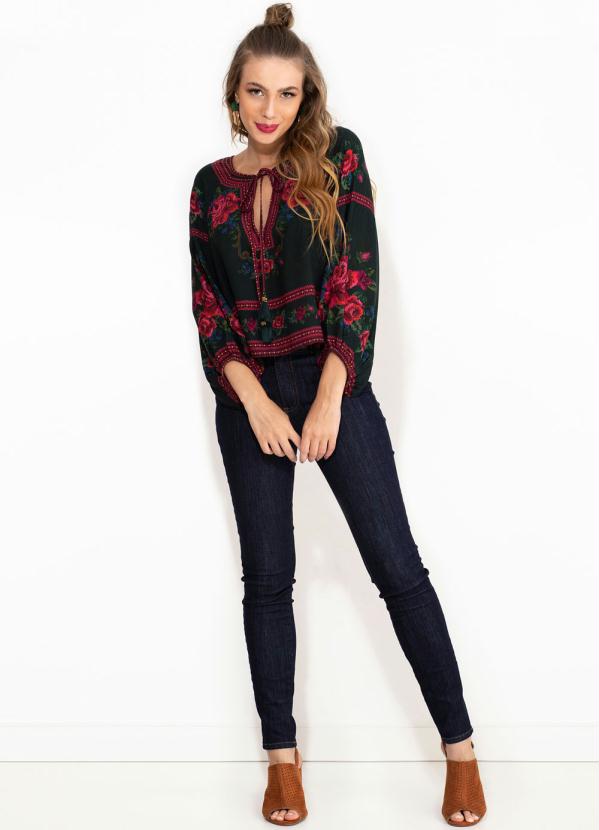 Farm - Bata de Viscose Flor Realeza Verde 3