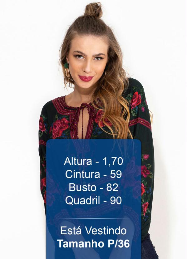 Farm - Bata de Viscose Flor Realeza Verde 5