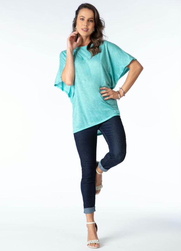 Quintess - Blusa Turquesa Alongada com Mangas Morcego 3