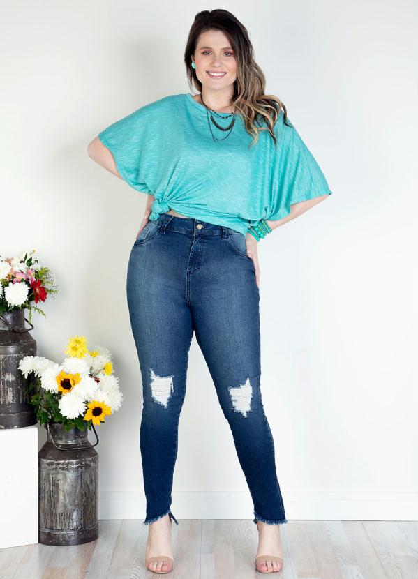 Quintess - Blusa Turquesa Alongada com Mangas Morcego 9