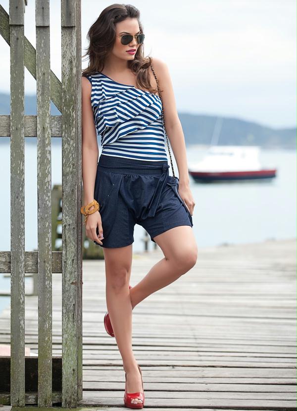 Quintess - Bermuda Azul Modelo Saruel 4