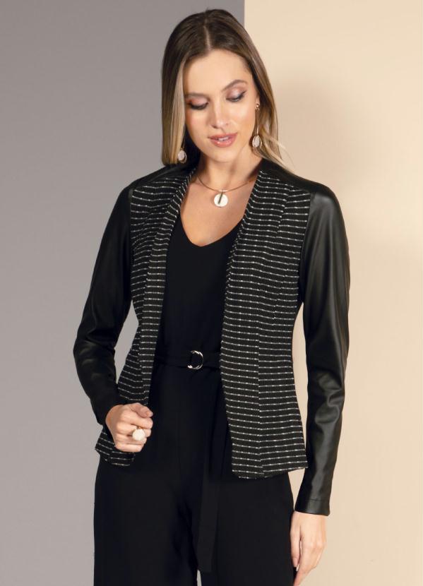 Quintess - Blazer Preto Texturizado com Ombreiras