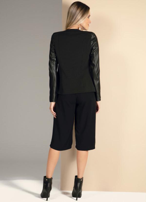 Quintess - Blazer Preto Texturizado com Ombreiras 4