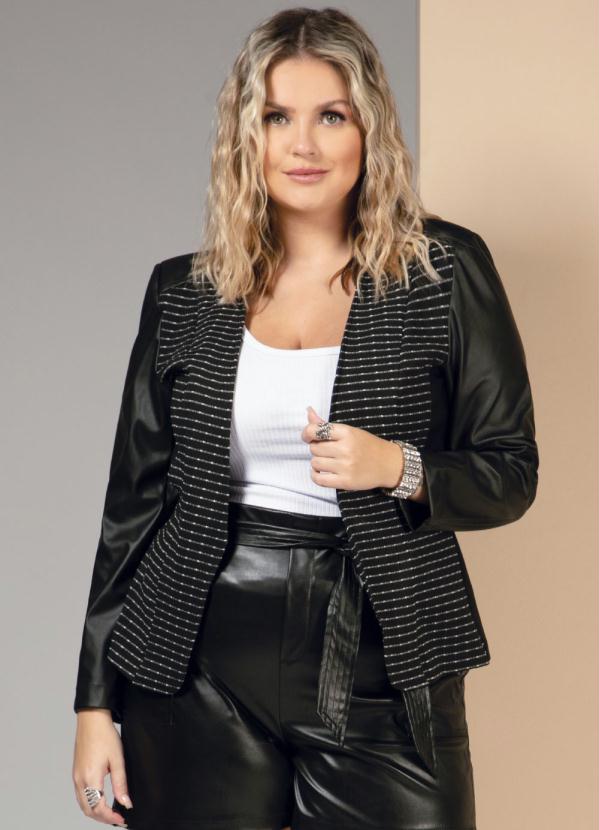 Quintess - Blazer Preto Texturizado com Ombreiras 5