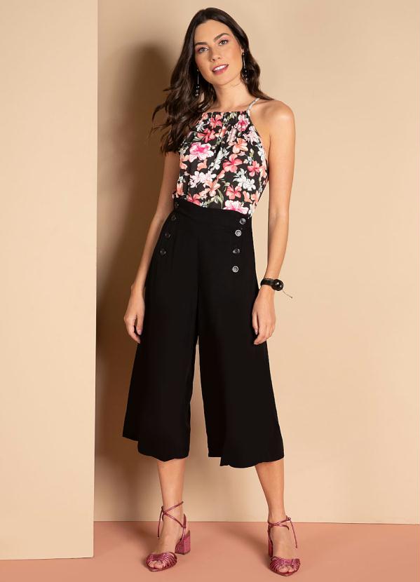 Quintess - Blusa Floral Rosa Halter com Gota e Botões 3