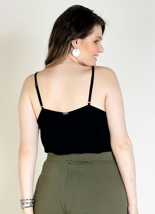 Quintess - Blusa Preta de Alças e com Detalhe de Renda 6