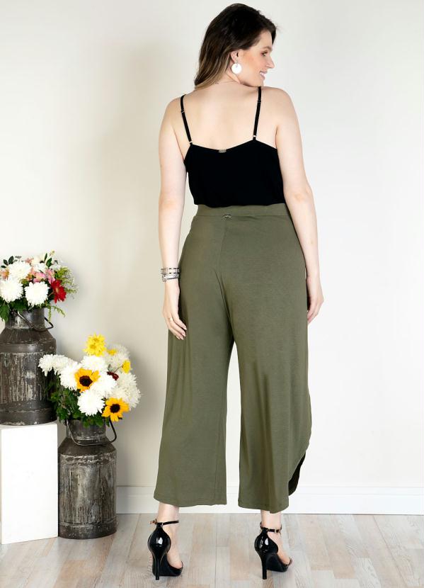 Quintess - Blusa Preta de Alças e com Detalhe de Renda 8