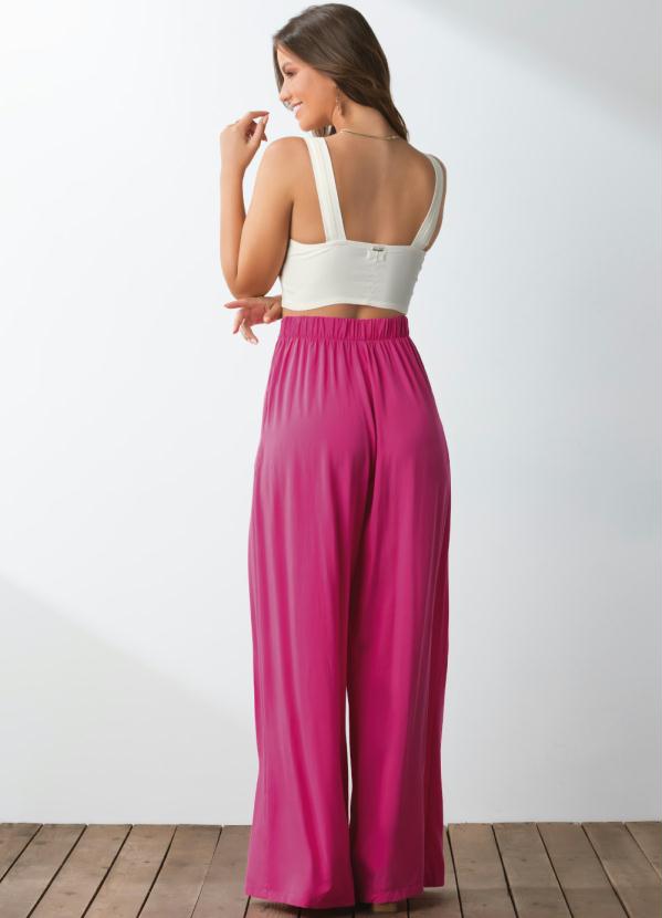 Quintess - Top Off White com Recorte Anatômico 5