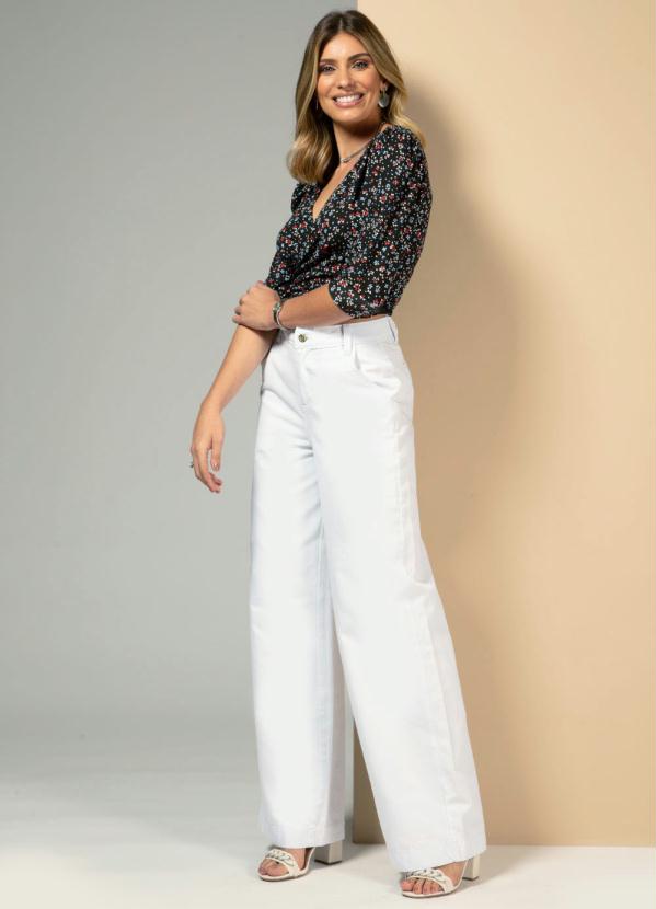 Quintess - Blusa Floral Preto com Amarração Costas 5