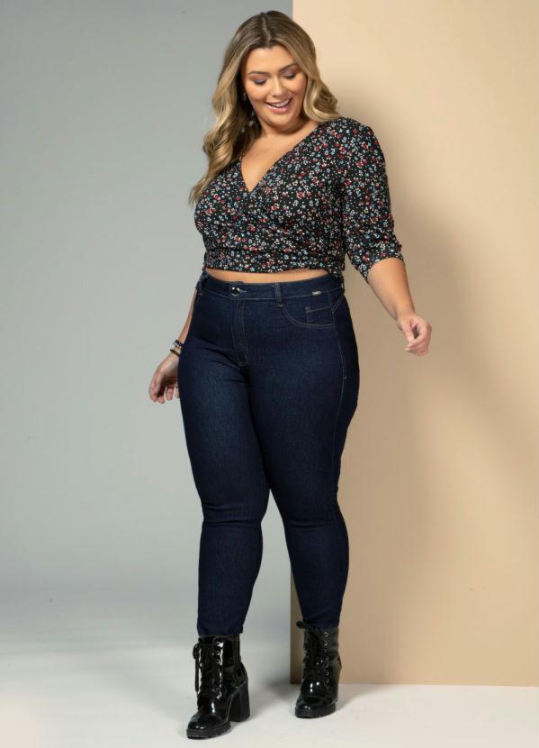Quintess - Blusa Floral Preto com Amarração Costas 8