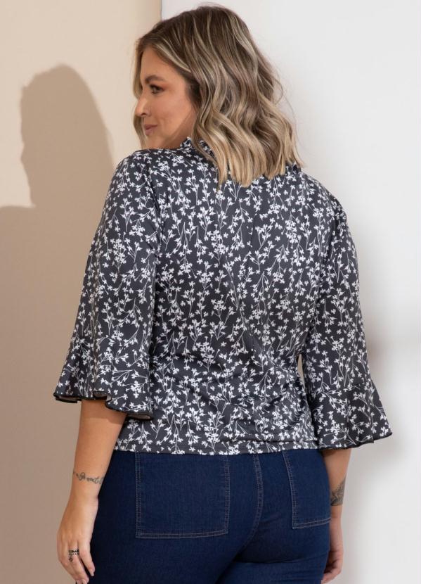 Quintess - Blusa Floral Preto Soltinha com Gola de Babados 7