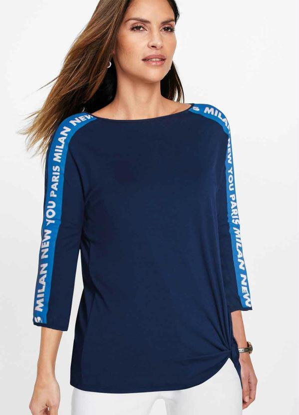 bonprix - Blusa Mangas Morcego com Escrita Azul Marinho