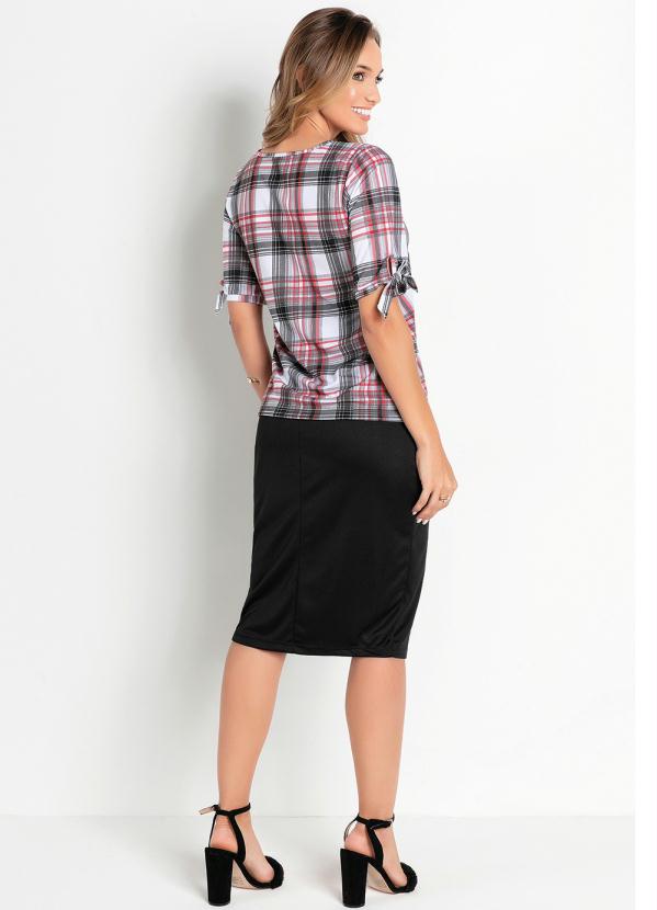 Rosalie - Blusa Xadrex Vermelha Manga 3/4 Moda Evangélica 3