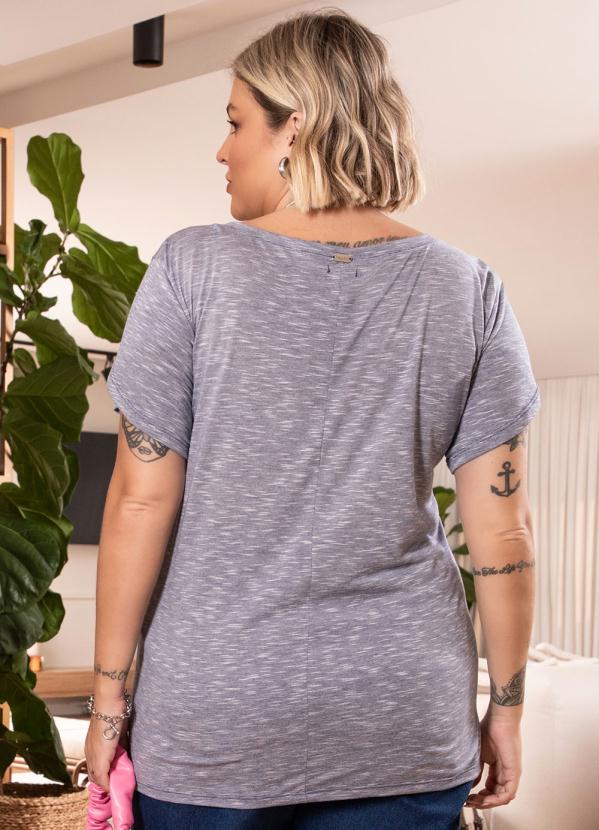 Quintess - Blusa Cinza Alongada com Manga Tulipa 12