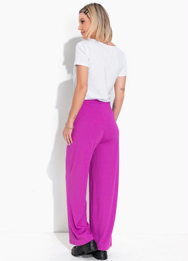 Moda Pop - Blusa Branca com Estampa Localizada 5