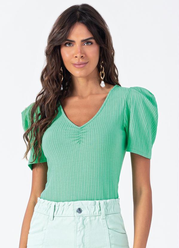 Doce Trama - Blusa de Manga Curta em Ribana Canelada Hortelã