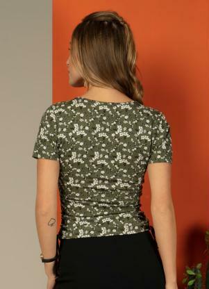 blusa de florzinha