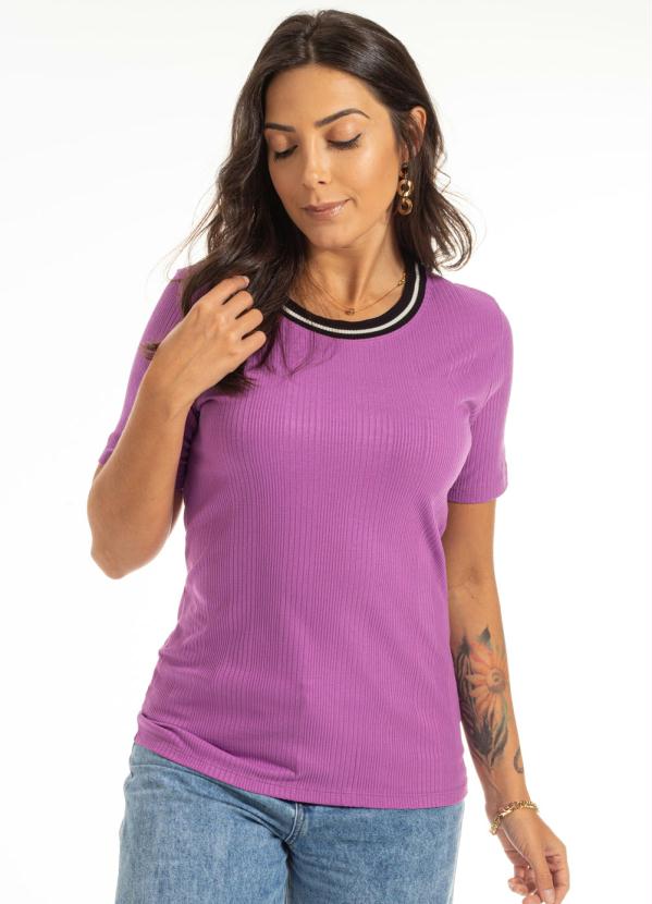 Blusa Manga Curta Canelada Roxo Cativa