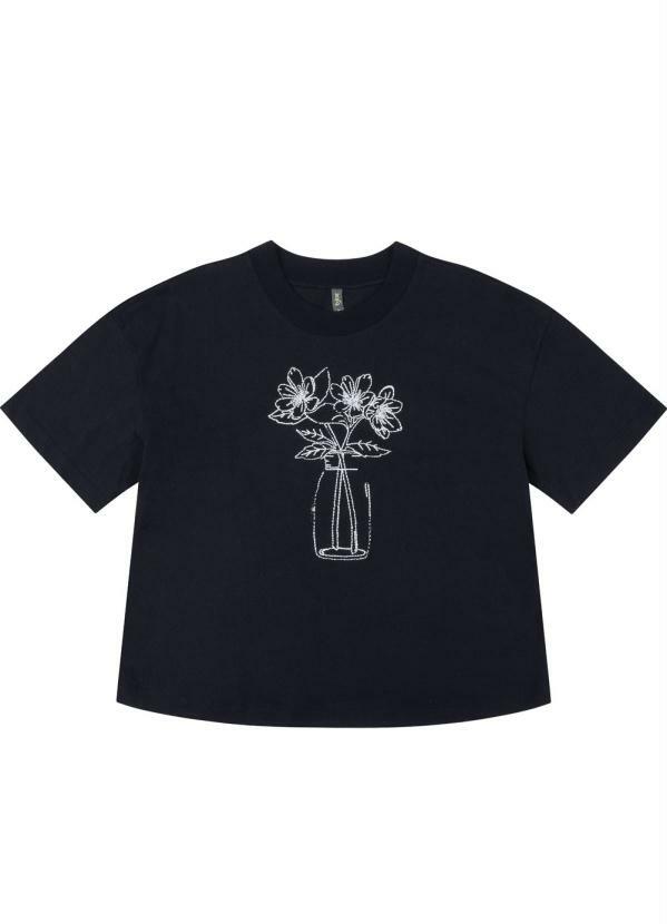 Bjoe - Blusa Manga Curta com Borado Preto