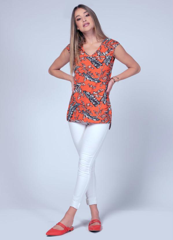 Quintess - Blusa Mullet Folhagem Laranja com Fenda Lateral 3