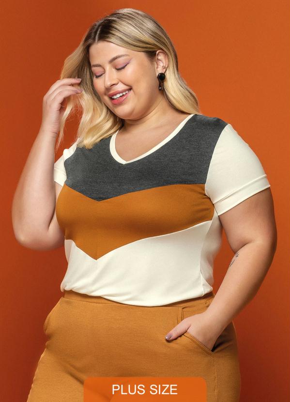 Maelle - Blusa Plus Size Bege