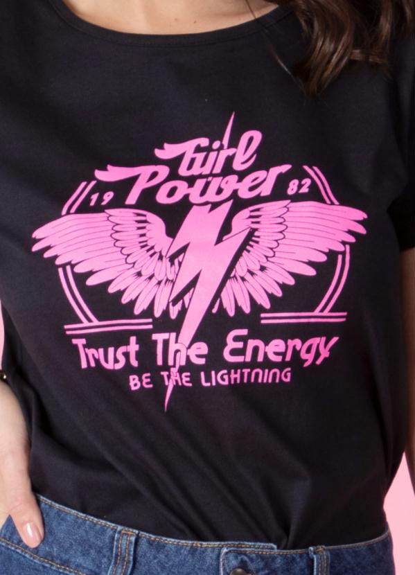 Quintess - Blusa Preta com Estampa Localizada 2