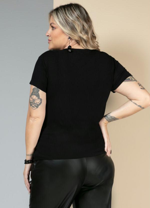 Quintess - Blusa Preta com Paetês 10