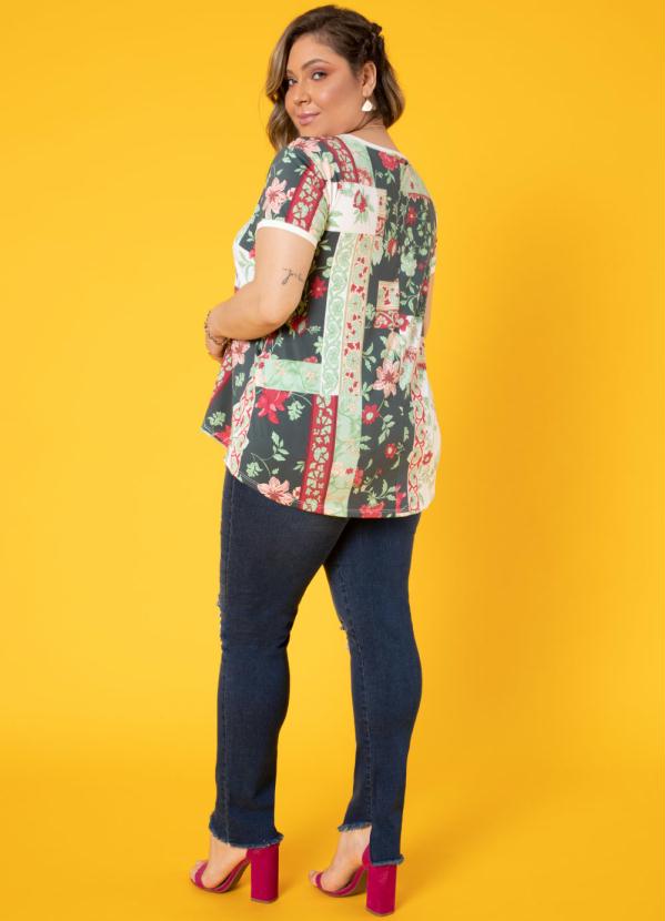 Quintess - Blusa Ramos Verdes Alongada 8