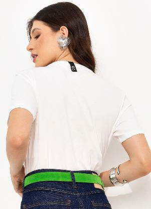 Colcci Jeans - Camiseta com Aplicação Cj Off White - COLCCI JEANS