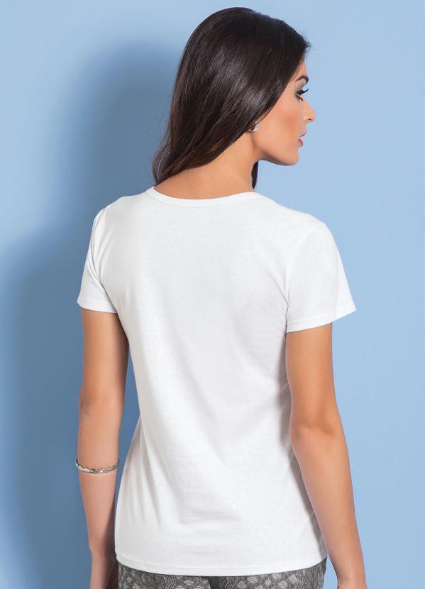 Outlet - T-Shirt Branca com Estampa Princess 2