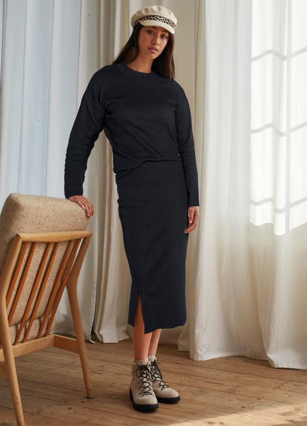 Outlet - Blusa Básica Mangas Longas Preta 4