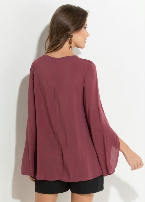 Quintess - Blusa com Aberturas nas Mangas Bordô Quintess 2